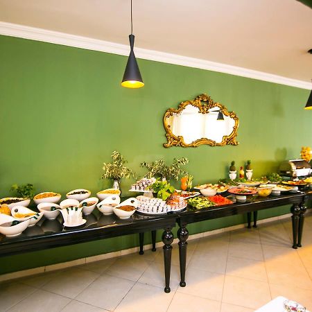 Cevik Palace Otel อันตัลยา ภายนอก รูปภาพ